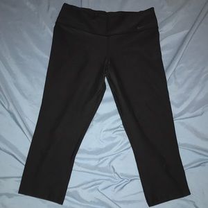 Nike Dri-Fit Capri Leggings